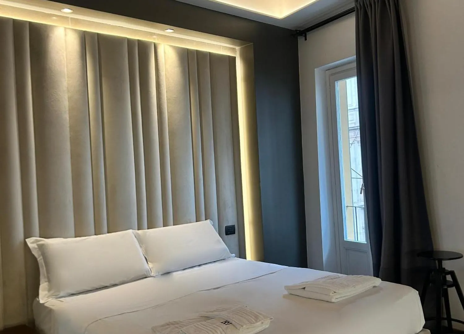 Davinci Apartament Near Duomo Milán