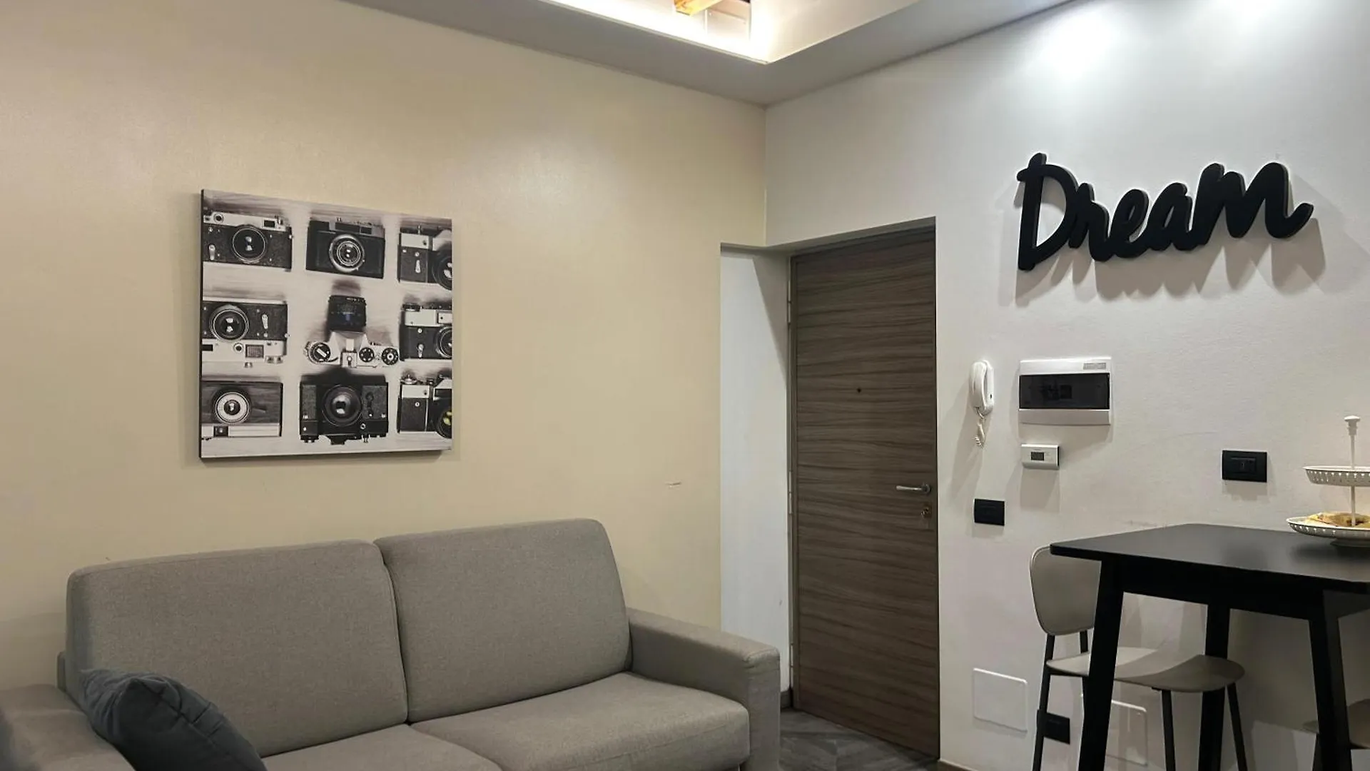 Davinci Apartament Near Duomo Milán Itálie